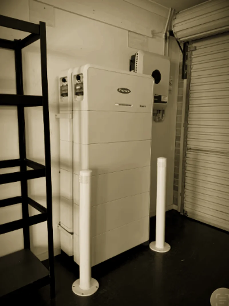 Fronius Reserva batteries installed by Primero in a garage